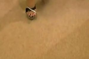 My unthinkably slutty girlfriend knows how to give a great footjob