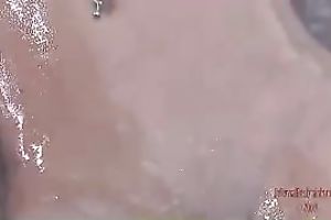 Bound floozy Dia enjoys dirty procedures in the yard