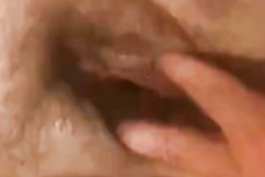 Amateur doxy fisting agonorgasmos by her fingers on camera