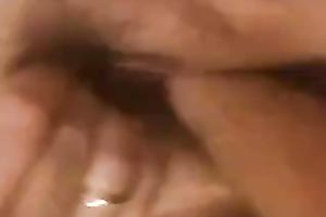 Amateur doxy fisting agonorgasmos by her fingers on camera