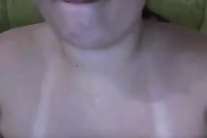 My spicy hot girlfriend can't live without showing off her large saggy boobs