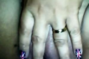 Filthy older floozy finger copulates her greasy cunt for me in front of the cam