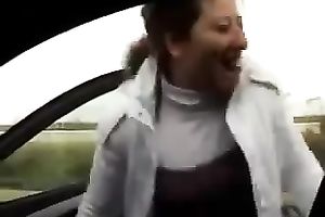 My aged wifey shows me her cock-sucking skills in a car