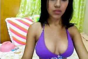 All males who watch me on livecam say I have nice titties