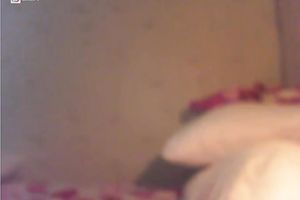 Hot young and hot floozy on web camera flashes her wazoo