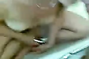 Insatiable amateur wife gave me a irrumation in baths and took facial