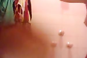 I could see my skinny girlfriend shower all day long