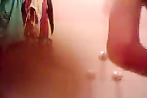 I could see my skinny girlfriend shower all day long