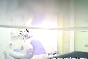 Mum Sandra washing slit in the bath