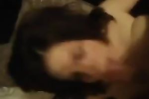 Skinny bitch with palatable billibongs craves me to cum all over her face