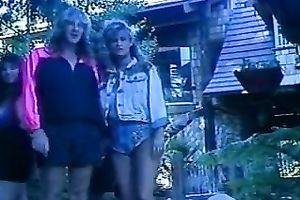 Three very bulky ladies polish every other's soaking love tunnels