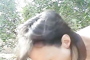 Freaky oral sex from my perverted mature fuck buddy outdoors