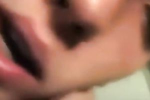 Shapely bimbo rides her BF's prick in cowgirl position