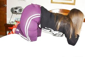 My bulky slutwife demonstrates her heavy caboose in homemade solo
