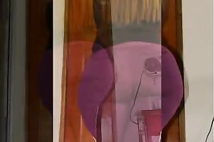 My bulky slutwife demonstrates her heavy caboose in homemade solo