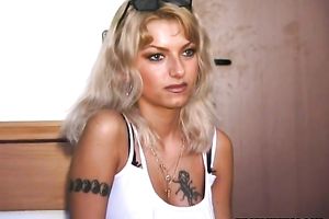 Gorgeously hawt blond shows off her pierced cum-hole