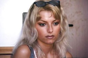 Gorgeously hawt blond shows off her pierced cum-hole