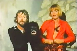 Horny and messy slut with nice body masturbates on the couch