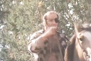 Bonny light haired dirt presents good unfathomable mouth to her paramour