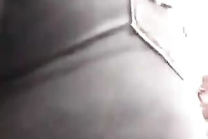 This plump bottomed Latina honey walking down the street is driving me nuts