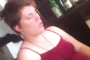 Nerdy manlike slut entertains herself by fingering her vagina