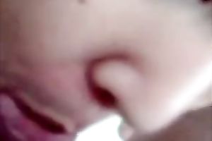 This Indian hoe is glamorous and fuck and this babe knows how to give head