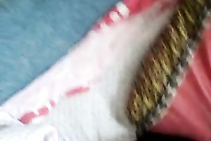 Raunchy brunette hair Karina knows how to give a fine orall-service