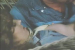 Brunette sweetie acquires her cunny gangbanged in the hammock