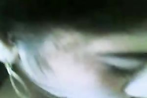 Amateur Iranian wench gives a oral-service in POV movie