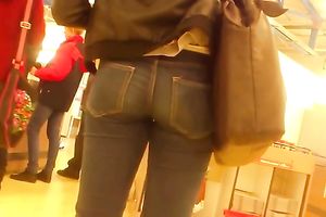 Compilation of hidden webcam movie scenes with hotties in tight jeans