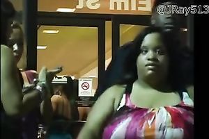 I love to spy on hot sweethearts with well-formed booties