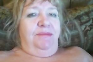 My old immoral white bitch craves me to team fuck her in missionary position