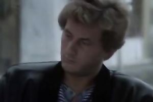 Horny blondie slut with nice wazoo rides a large shlong