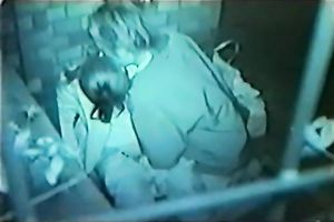 This horny Japanese hussy is giving her paramour a fine oral-service