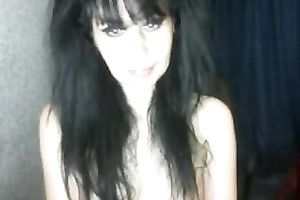 Amateur impure brunette hair milf in exquisite solo performance on cam
