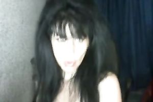 Amateur impure brunette hair milf in exquisite solo performance on cam