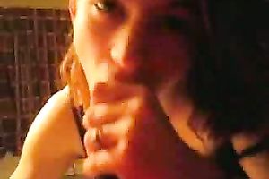 Fucking A Hungry Babe With A Huge Black Cock And Making Her Squirt