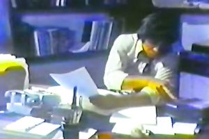 This agonorgasmos longing wench with miniature milk shakes craves her cunt toyed all the time