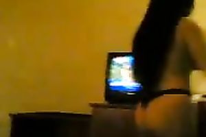 Curvy dilettante brunette demonstrates her astonishing body