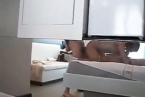 Amateur FMM three-some sex with excited chunky latin chick babe