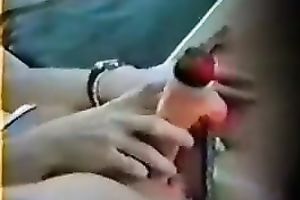 I caught a girlfriend of my neighbour masturbating in her bedroom