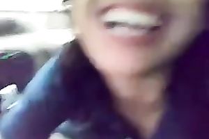 A excited legal age teenager lalin girl dark brown blowing my rod in my car
