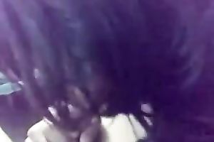 A excited legal age teenager lalin girl dark brown blowing my rod in my car