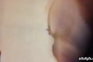 Shameless and nasty hoe gives her paramour an excellent fellatio