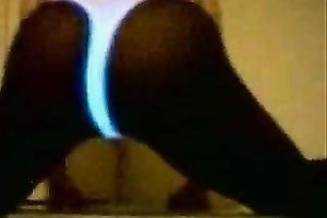 This spruce swarthy whore knows how to put on a great show