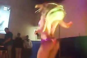 Black stripper with a large ass shakes it in the night club
