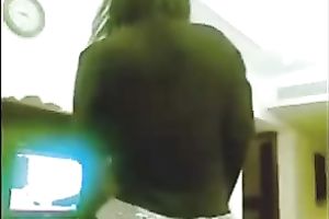 Arab hawt playgirl takes off her panties and exposes her sexy and appetizing wazoo cheeks