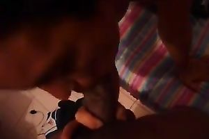 Sucking my boyfriend's large weiner in homemade sex tape