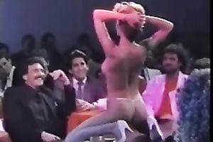 The hawt classic gals on the retro bikini contest topless