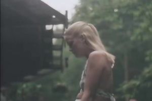 This hot and gorgeous blond horny white wife looks hawt for each chap